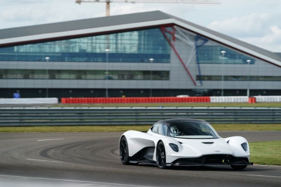 Aston Martin Valhalla: James Bond car
